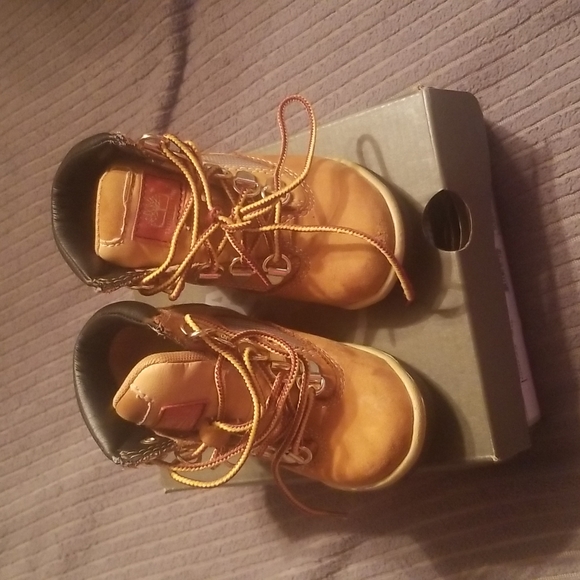 Timberland - Picture 1 of 3